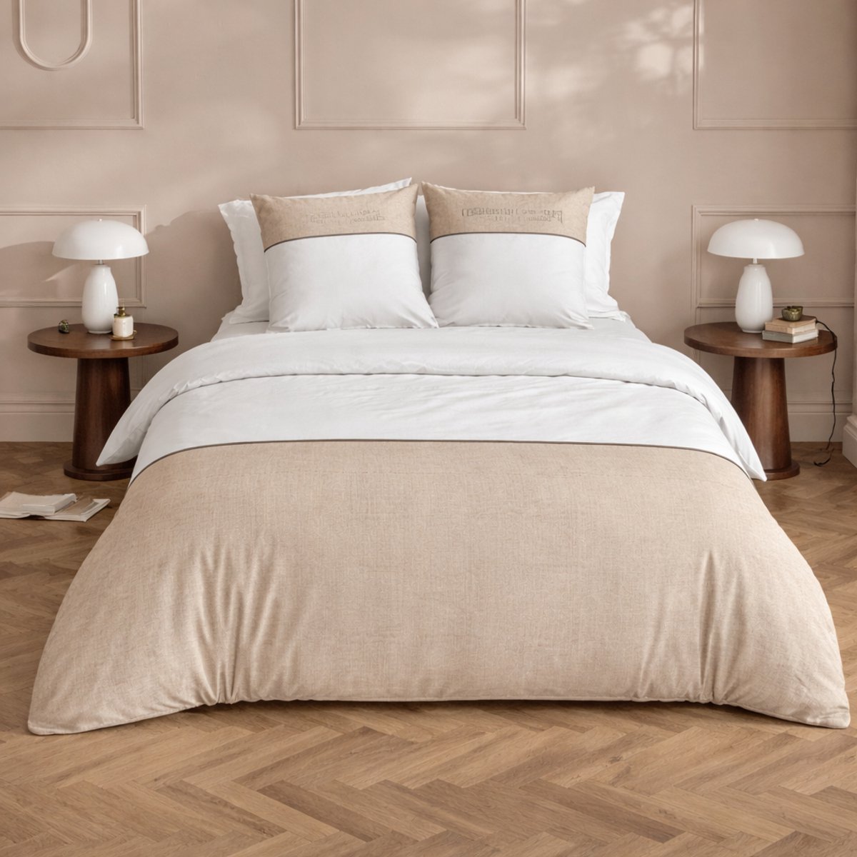 Luxe Dekbedovertrek Gabrielle – 100% Katoen - Beige /Wit - 240x220 cm – Zacht & Ademend - Incl. 2 Slopen