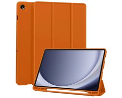 Casemania Hoes Geschikt voor Samsung Galaxy Tab A9 Plus (11 inch) - Oranje - Tri Fold Tablet Case - Smart Cover
