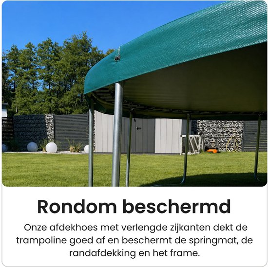 Groene trampolinehoes met verlengde zijkanten, bedekt de trampoline rondom.