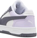 Witte Puma sneaker met grijze en lila details en Puma logo