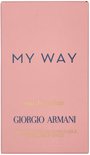 Roze doos met 'MY WAY' en 'GIORGIO ARMANI' in donkerblauwe letters.