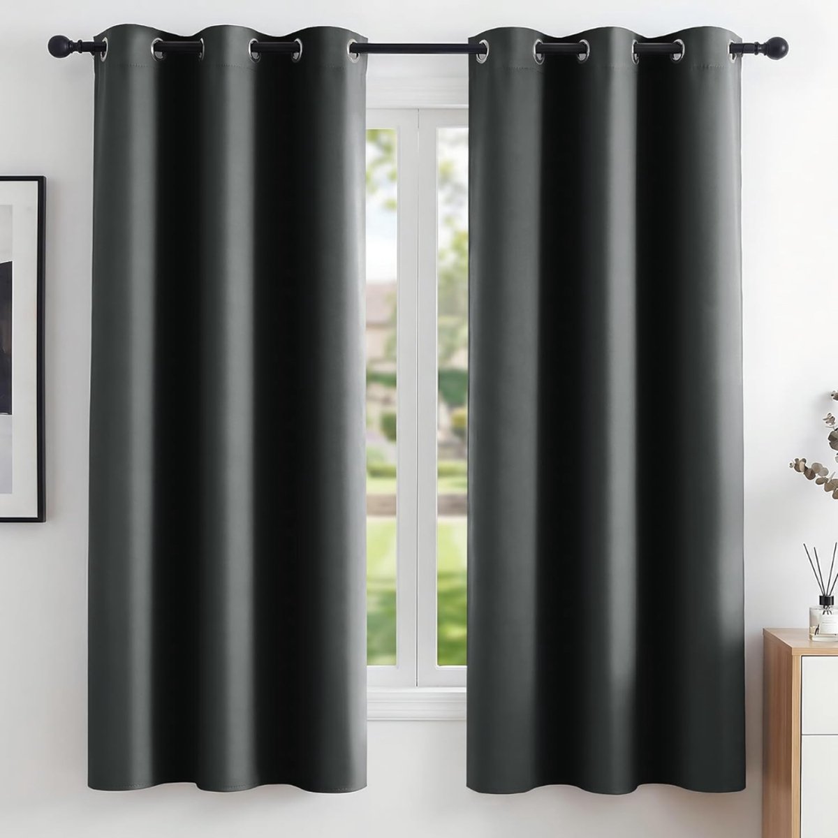SNJY® Gordijnen Kant en Klaar met Haakjes - Vitrage Kant en Klaar met Haakjes - Gordijnen Verduisterend met Haakjes - 160 x 107 cm (H x B) - 2 Stuks - Donkergrijs