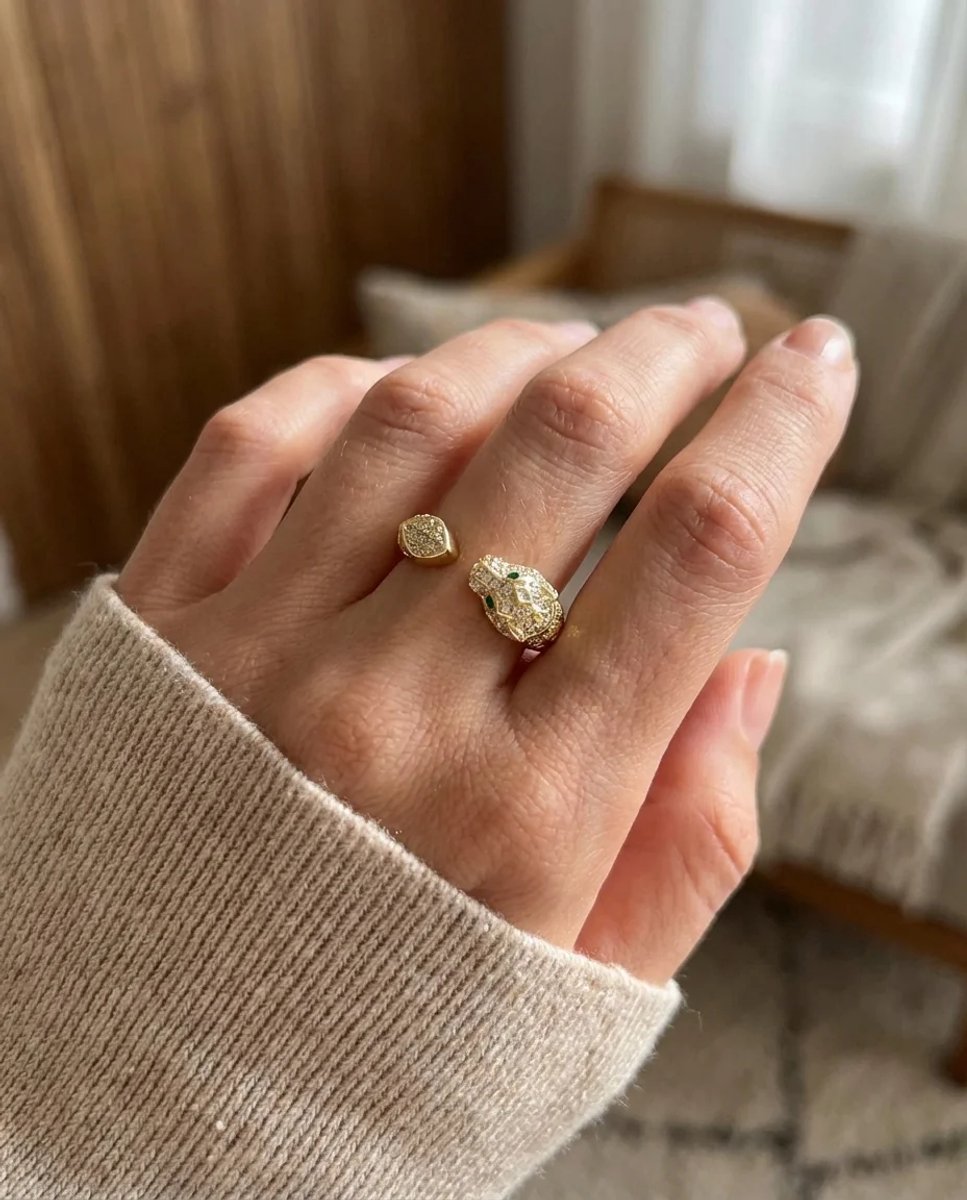 Dorvina VIP Karamaz Messing Op 14K Verguld Zirkonia Verstelbaar Leopar Model Dames Ring