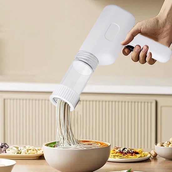 Elektrische pastamaker - handmatige elektrische noedelpers - afneembare pastapers voor pastapers, ontworpen voor eenvoudige reiniging, snijder met 6 verschillende vormen — afbeelding 2