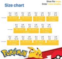 Maattabel voor schoenen met Pikachu-print. Toont EU- en UK-maten, voetlengtes en leeftijden.