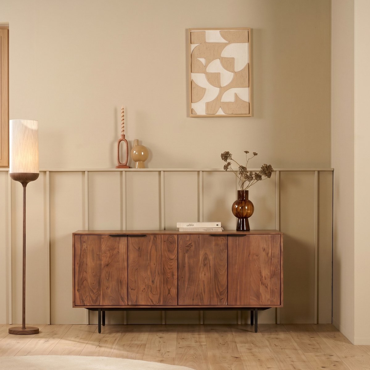 Woonexpress Dressoir Flack | Bruin Acaciahout | 4 Deuren | Zwart Metalen Onderstel Bruin/Hout - Bruin
