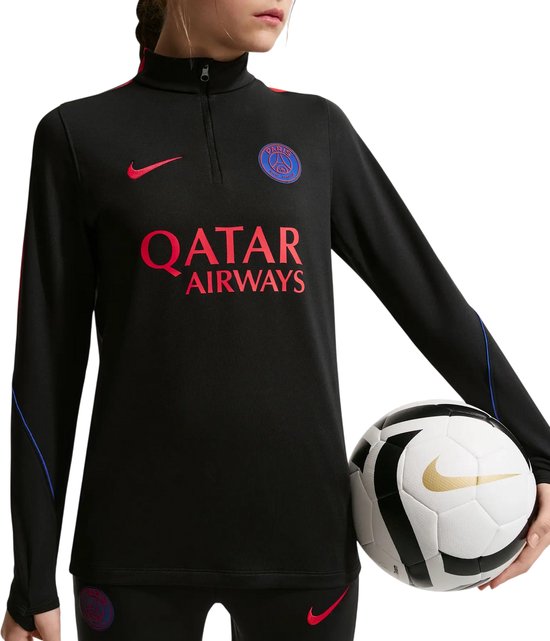 Gedetailleerde trui met rits, PSG-logo, Qatar Airways tekst en rode/blauwe accenten, met voetbal.