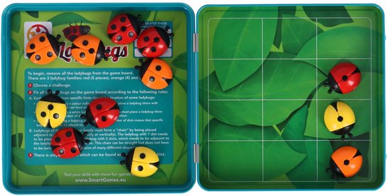 Emballage LogiBugs ouvert montrant le plateau de jeu, les pièces de coccinelles et les règles du jeu.