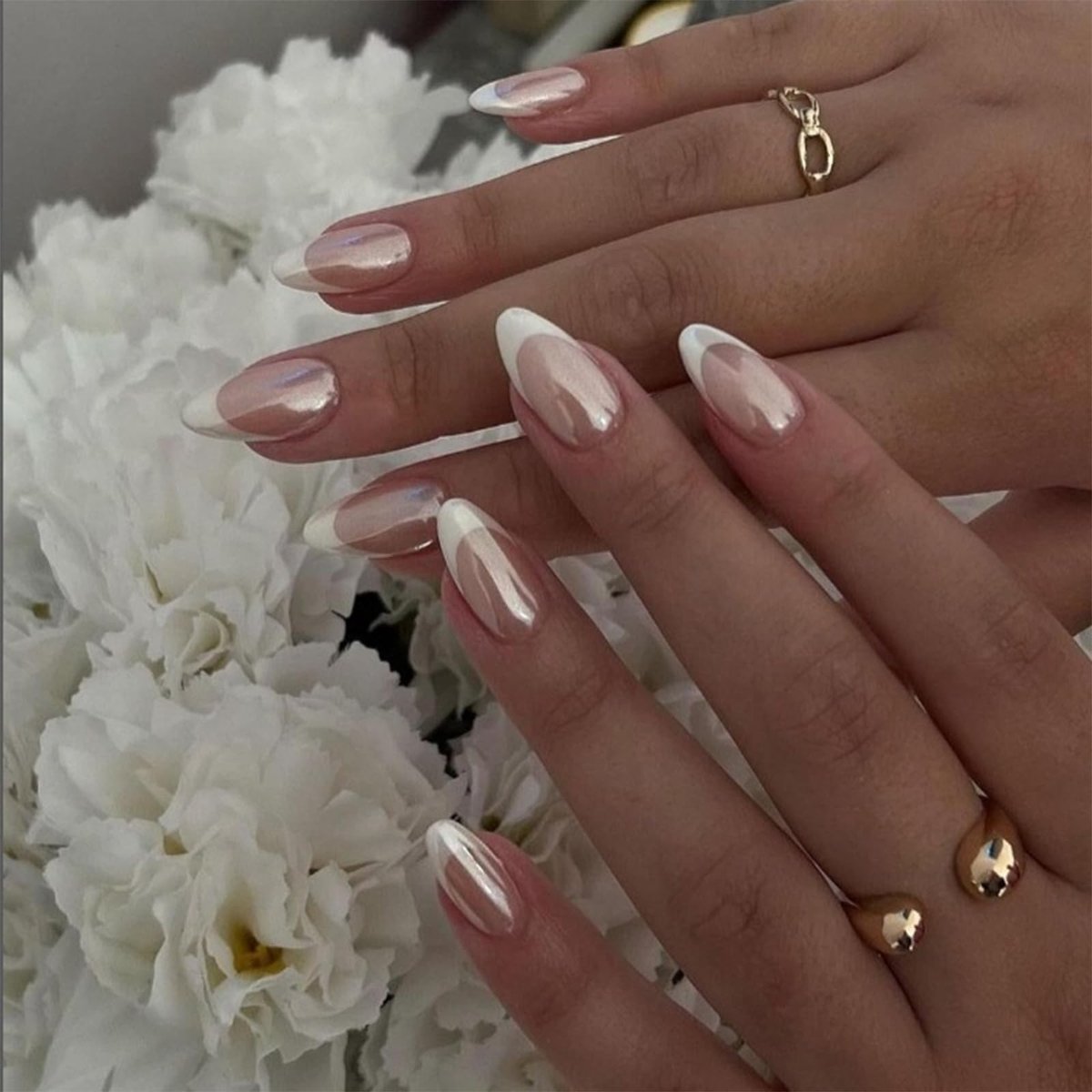 Dailygoods- Kunstnagels 24 Stuks - Amandelvormig - Franse Tips - Zelfklevend - Duurzaam - Glanzend - Inclusief Nagelvijl - Valse Nagels