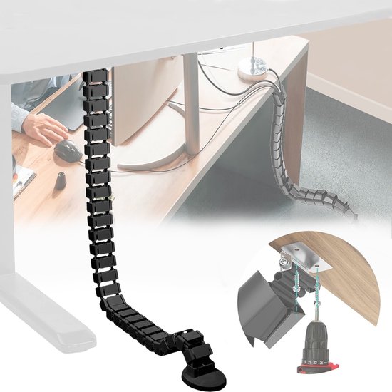 Zwarte flexibele kabelgoot onder een bureau, met montagebeugel en boormachine.