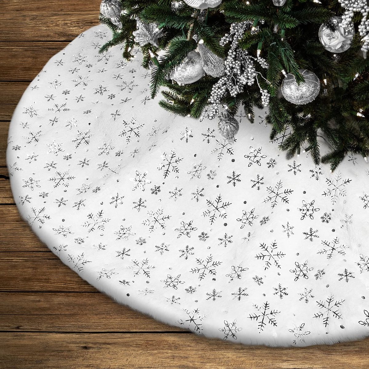 Dailygoods- Kerstboomrok 45 cm - Zilveren Sneeuwvlok - Duurzaam - Pluche Stof - Klittenband - Elegante Decoratie - Kerstboomdeken