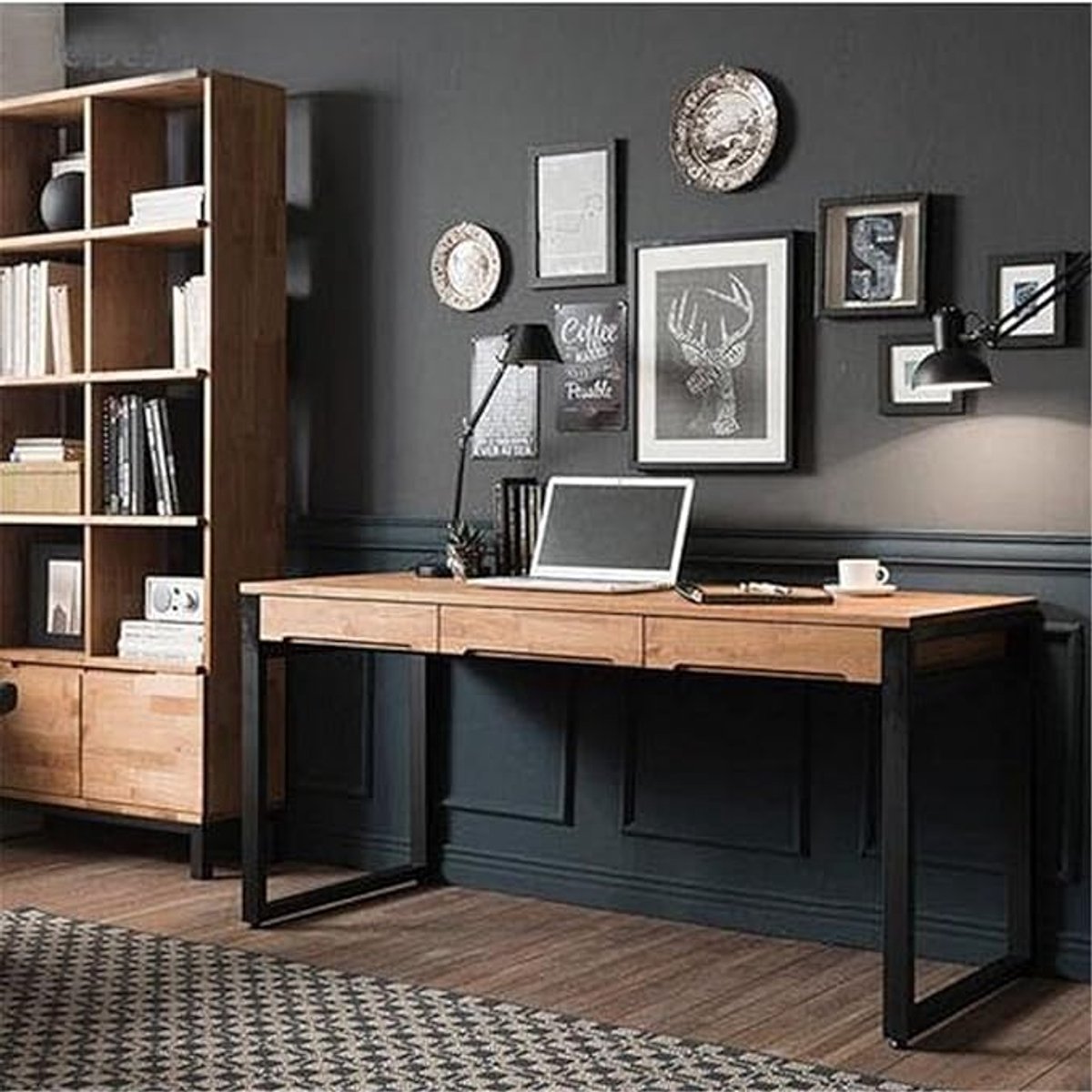 Computerbureau Industrieel met Laden – 74,5 cm Hoog – Home Office Bureau van Massief Hout en Metaal – PC Tafel met Opberglades en Walnoot Houtlook