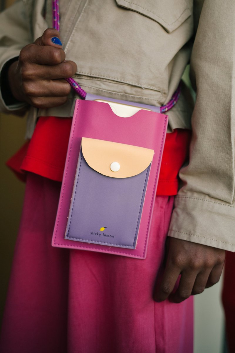 Sticky Lemon - telefoon pouch - beter samen - gymnastiekroze