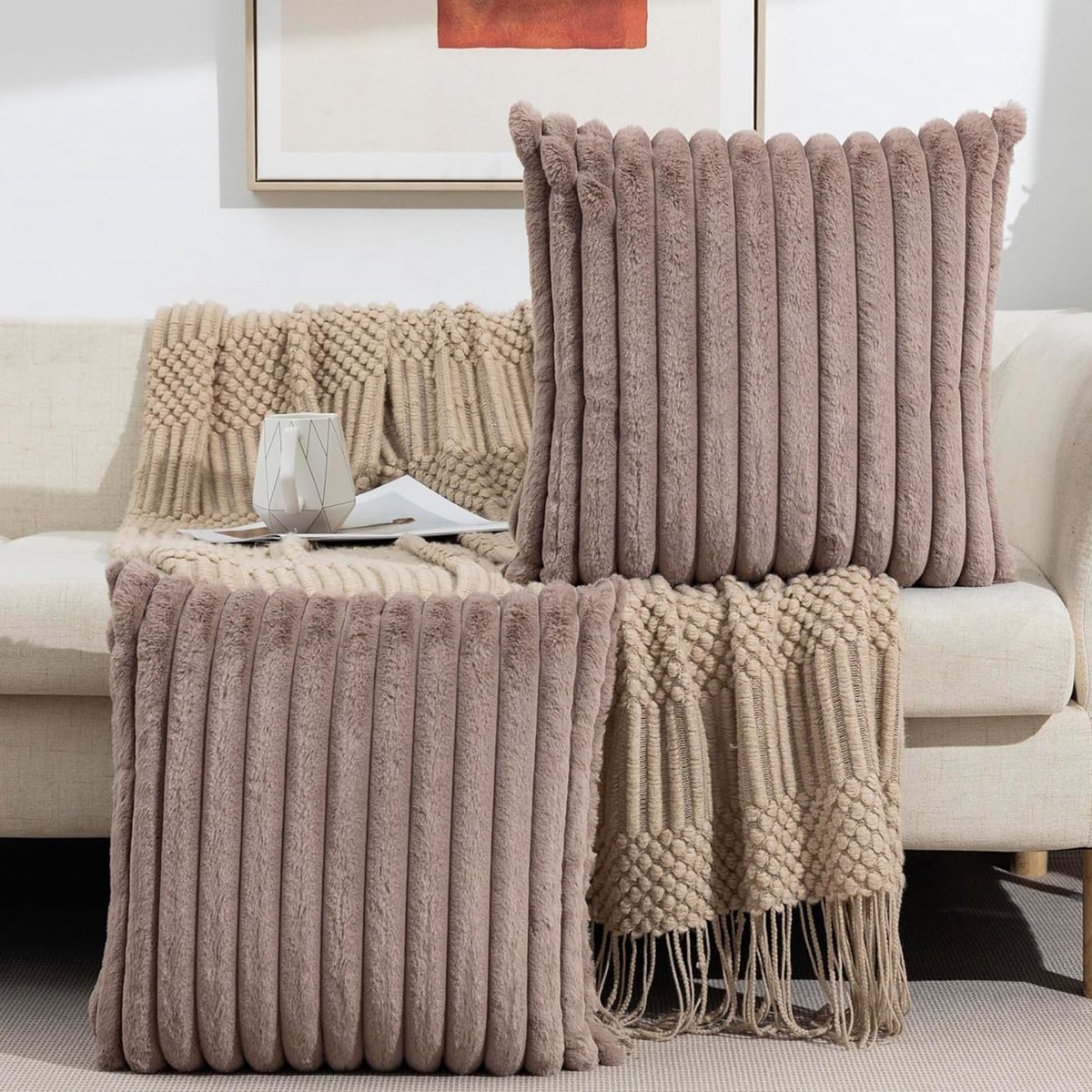 FloraGrace Kussenslopen – Sierkussensloop Set Van 2 Met Zachte Fluwelen Kussenslopen, Gestreept En Decoratief Voor Woonkamer En Sofa – Lichtbeige – 50x50 cm