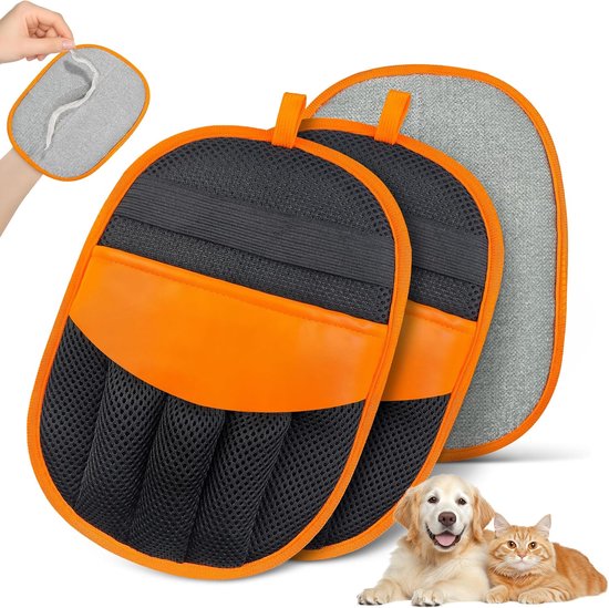 Twee oranje en zwarte reinigingshandschoenen met een golden retriever en een oranje kat.