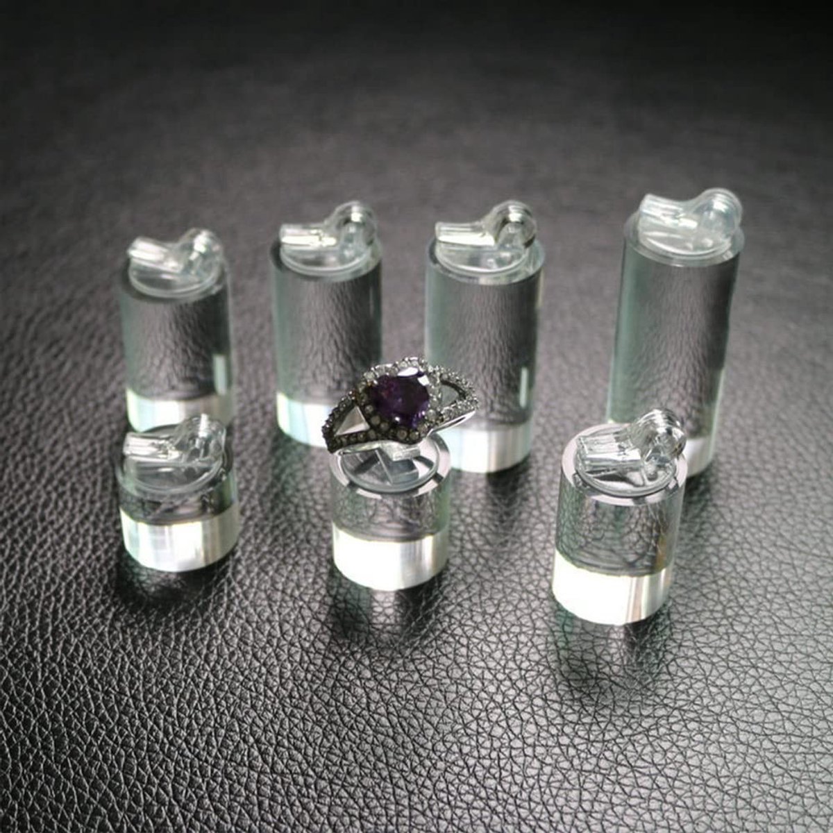 Allecto - Acryl Display Stand - Sieraden Houder - 7-delige Set - Ringen en Oorbellen - Perfect voor Bewaren - Geschikt voor Sieraden - Doorzichtig