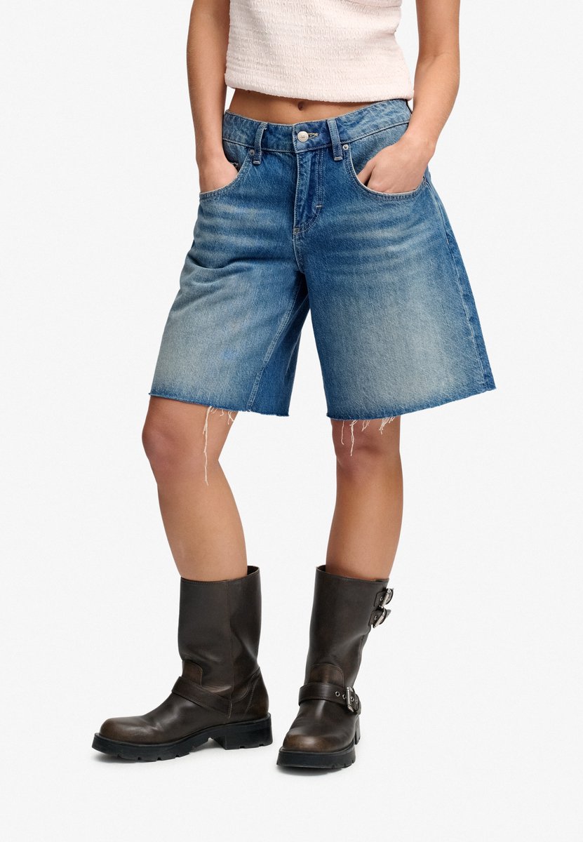 Superdry - Mid Rise Baggy Jorts Rechte Pasvorm - Dames - Jeans shorts