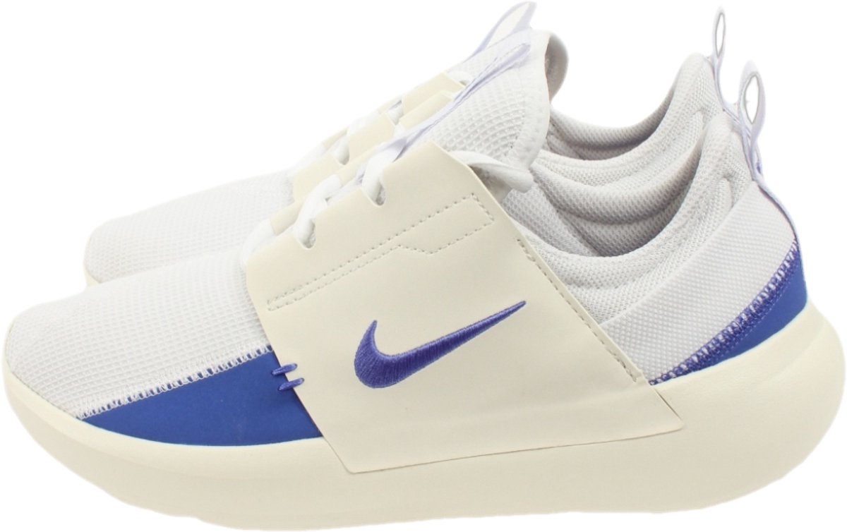Nike sneakers maat 37.5
