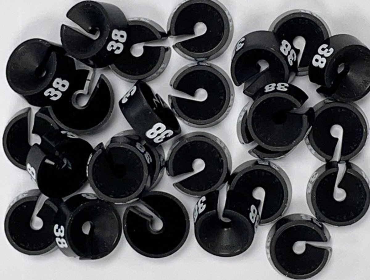 Bleijenberg Maatdopje maat 38 zwart - Maataanduiding voor kledinghangers per 25 stuks - Maatringetje Ø 20 mm - Kledinghangers - Kleerhanger - Kapstok - Mark-Brics - wisersizer