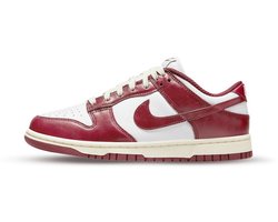 WMNS Nike Dunk Low PRM, Vintage Team Red, FJ4555-100, EUR 44
