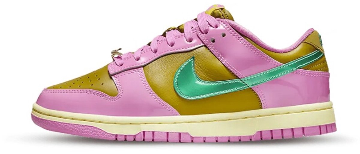 Nike Dunk Low QS Parris Goebel Roze
