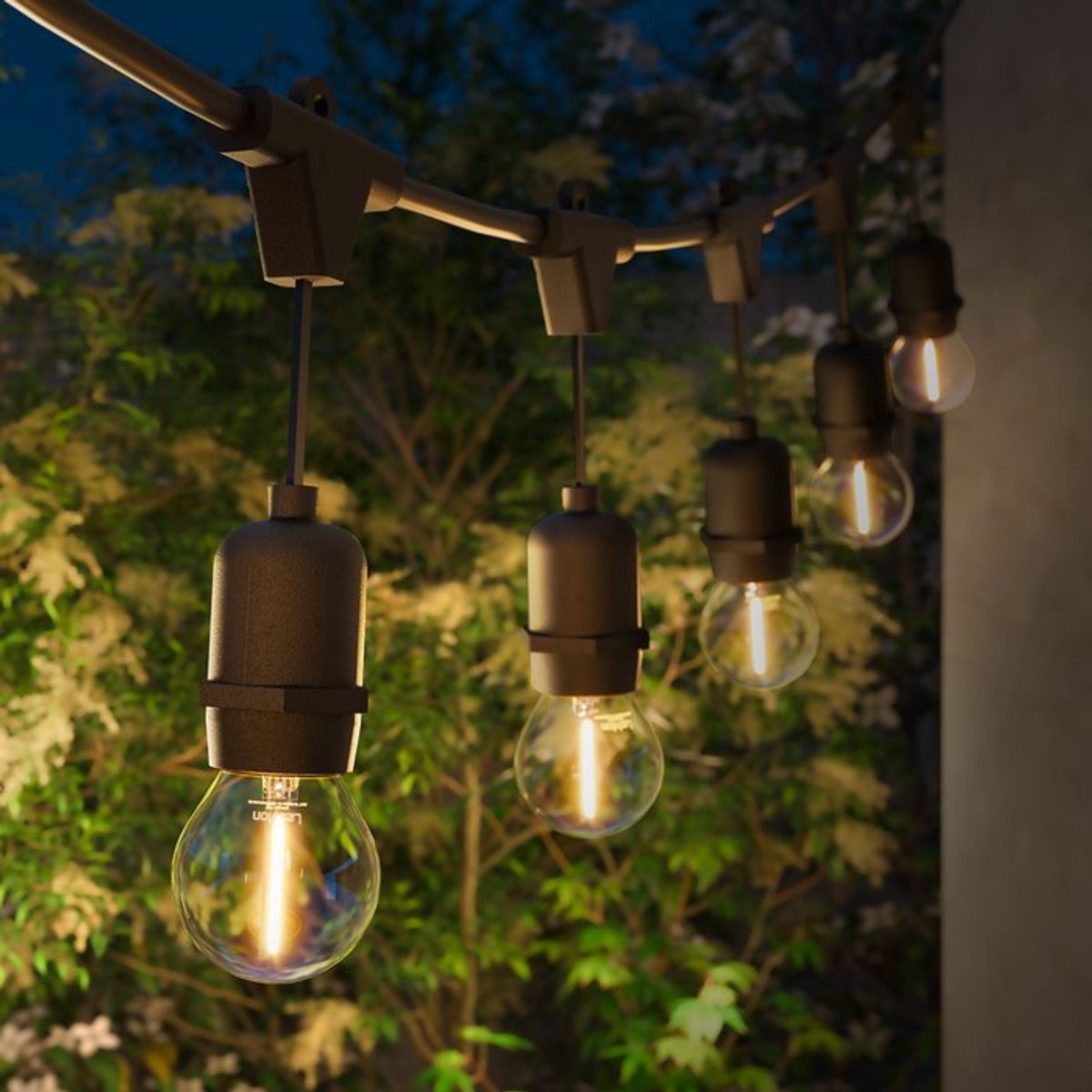 Ledvion - Lichtsnoer Buiten 10M - 10 Zilveren E27 LED Lampen - IP65 Waterdicht - 2100K - Warm Wit - Sfeerverlichting Tuinverlichting