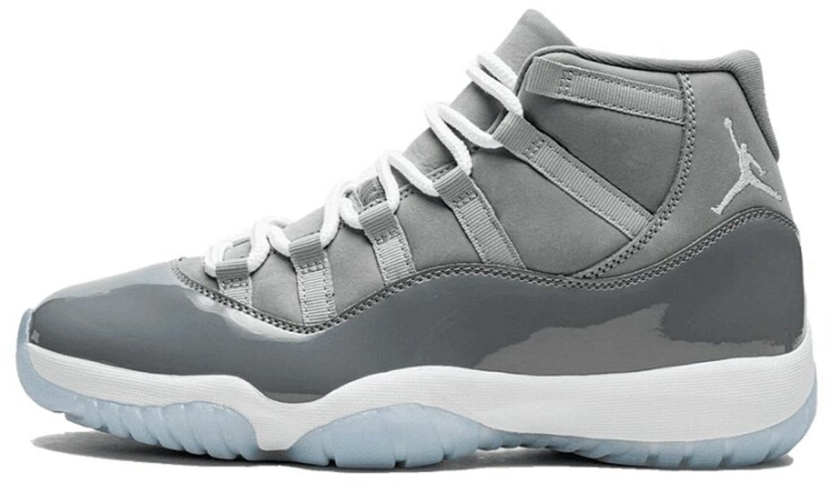 Air Jordan 11 Retro Cool Grey (2021) - Maat 38.5