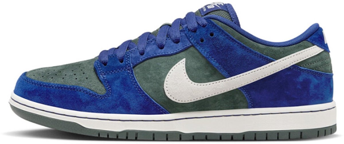 Nike SB Dunk Low Deep Royal Blue