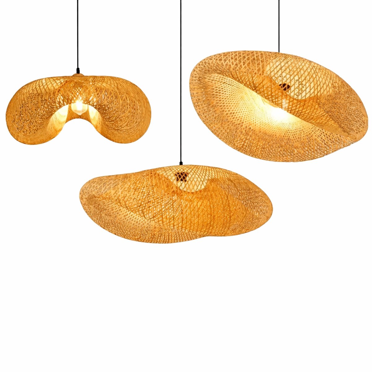 Sello! bamboe hanglamp – design – vogelnest – Japandi – handgeweven – open structuur – unieke vorm – golfhoedvorm – hotel chique