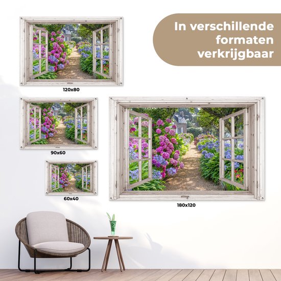 Trois tailles d'une affiche de jardin : une fenêtre avec volets ouverts donne sur un chemin aux fleurs roses et violettes.