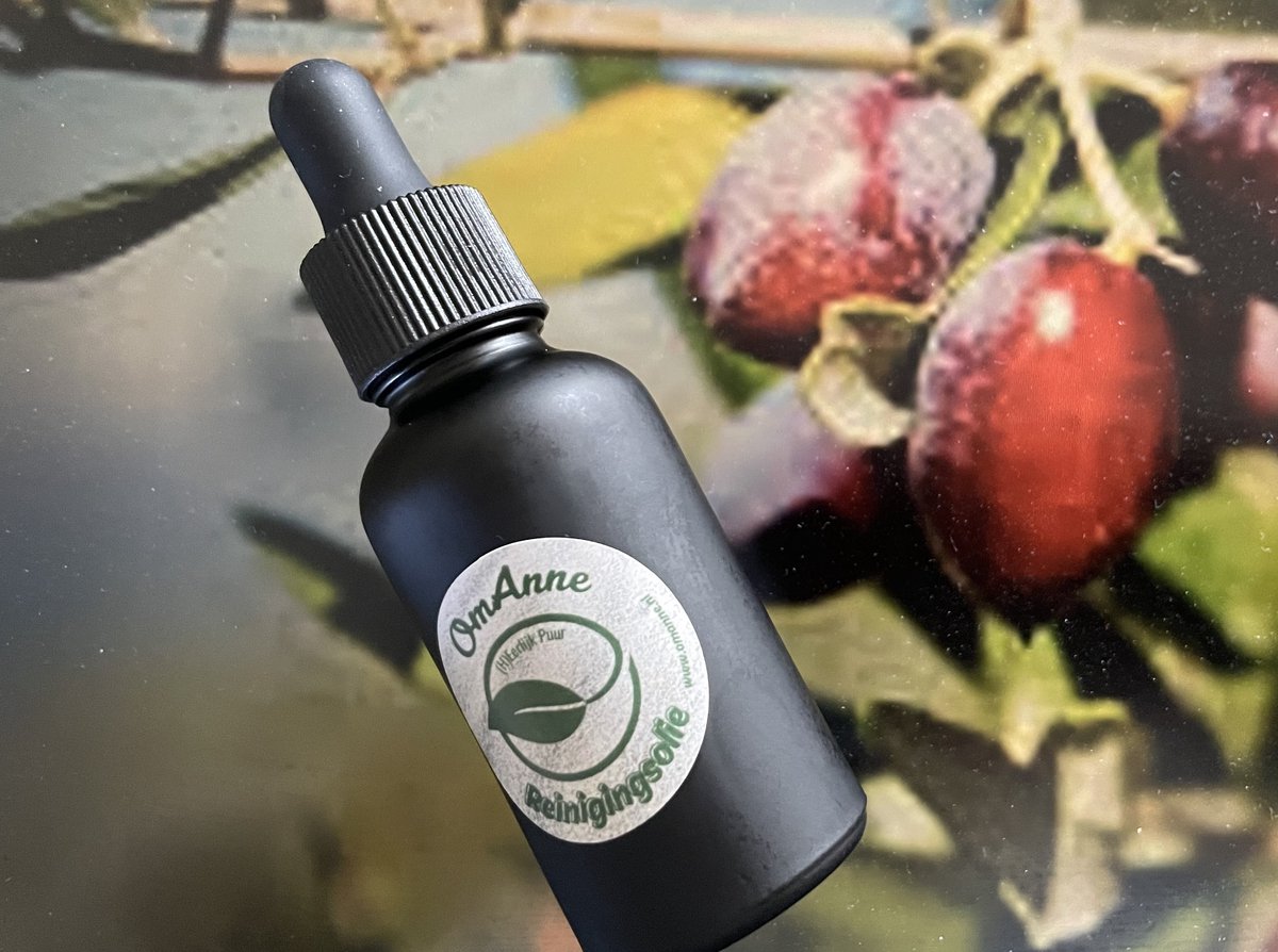 Oliereiniging voor het Gezicht (ook voor mondreiniging) van kostbare Griekse olijfolie en pure MCT olie. 50 ml. Puur Natuur !! van OmAnne Prijs inclusief verzending!!