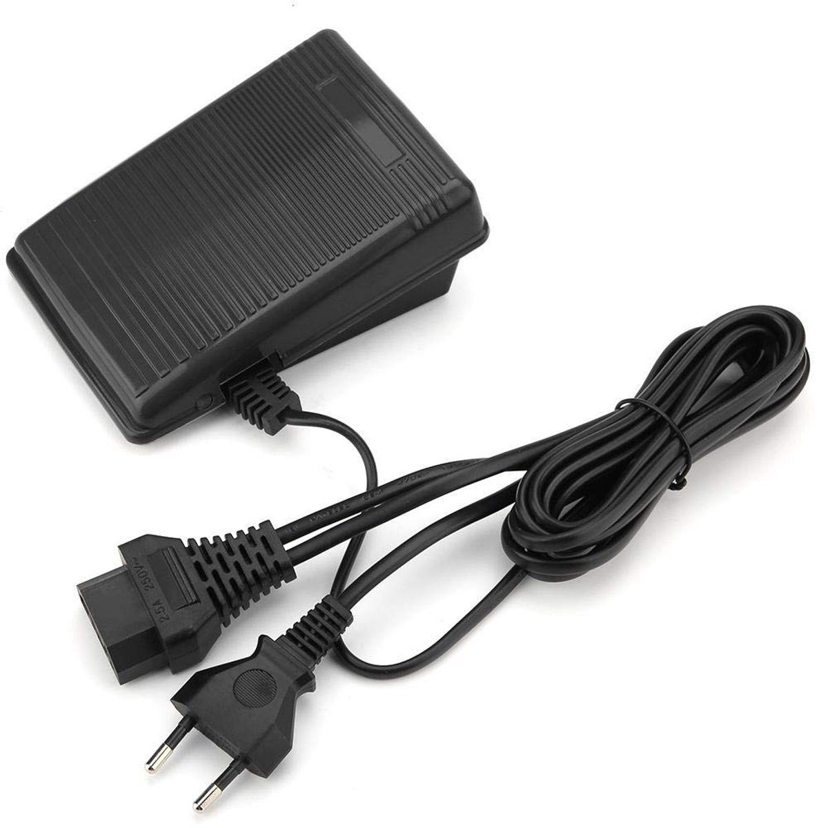 Dailygoods - Voetpedaal voor Naaimachine - Elektronische Voetcontroller - EU Plug 220V - Voor Naaimachines - Precisie en Gebruiksgemak - Geschikt voor...
