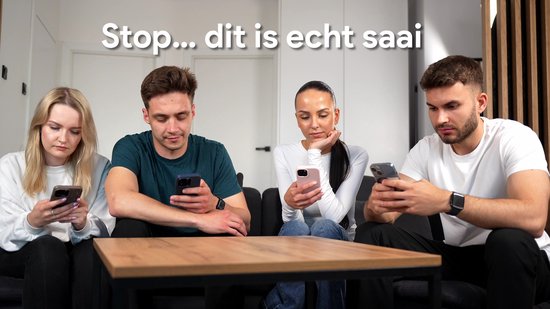 Mardeals MagnaBattle - Magneten spel - Gezelschapsspellen kinderen - Gezelschapsspel voor volwassenen - Magneet spel - Magnetisch schaakspel - Gezelschapsspel - 1 tot 4 spelers - Inclusief opbergzakje
