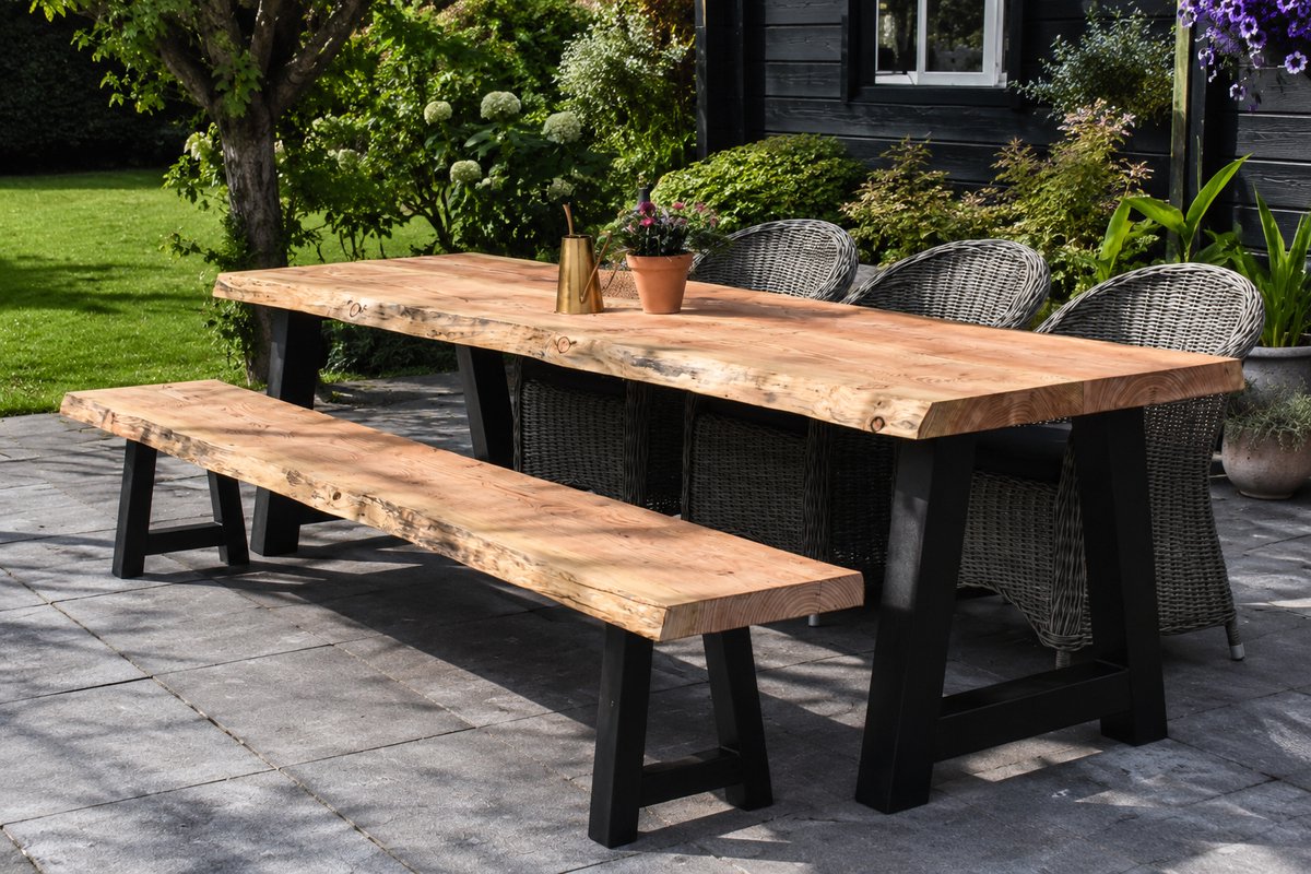 Douglas Boomstam Tuintafel - 260 x 100 cm - Stalen A Poten - Inclusief Montage