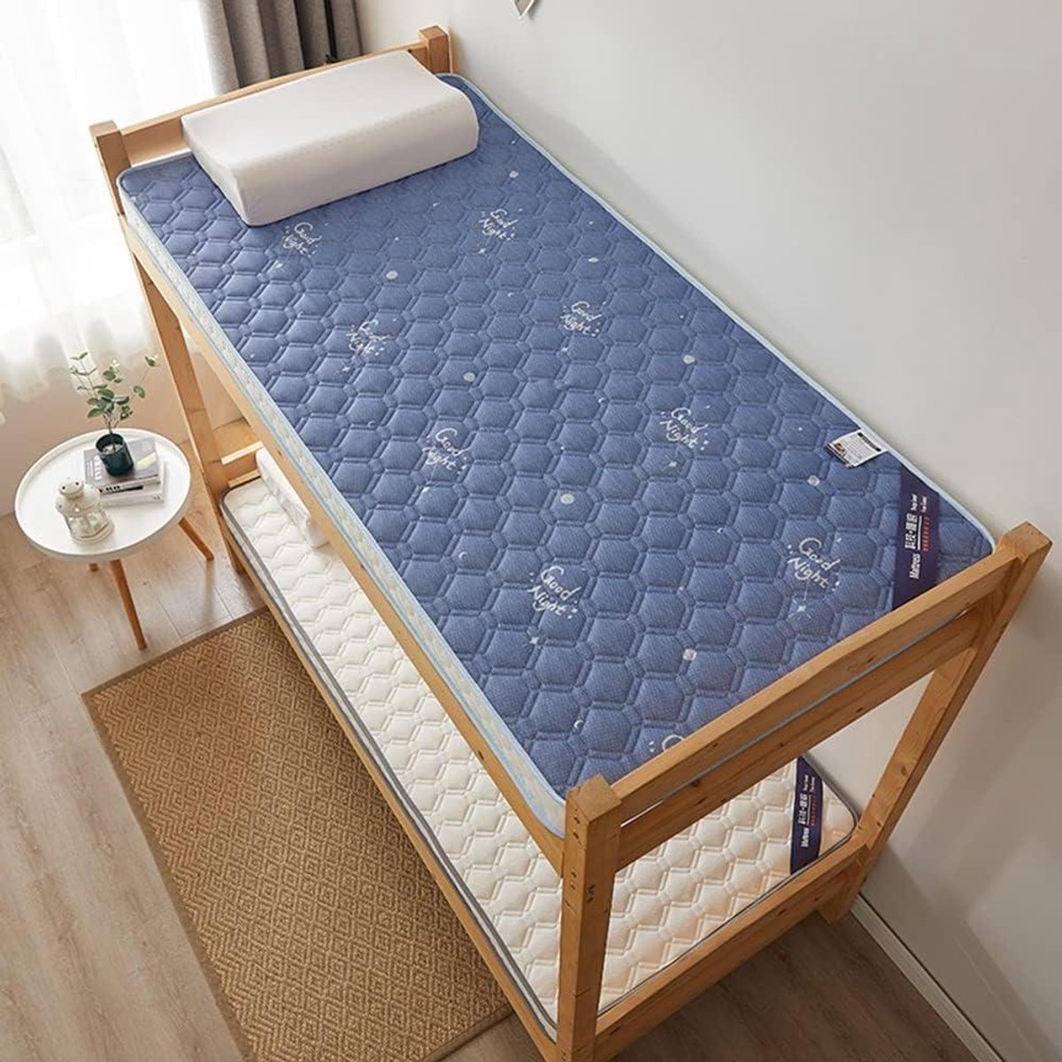 Vloermatras - Japanse slaapmat - Logeren en kamperen - Huidvriendelijk polyester - 100x200cm - Blauw