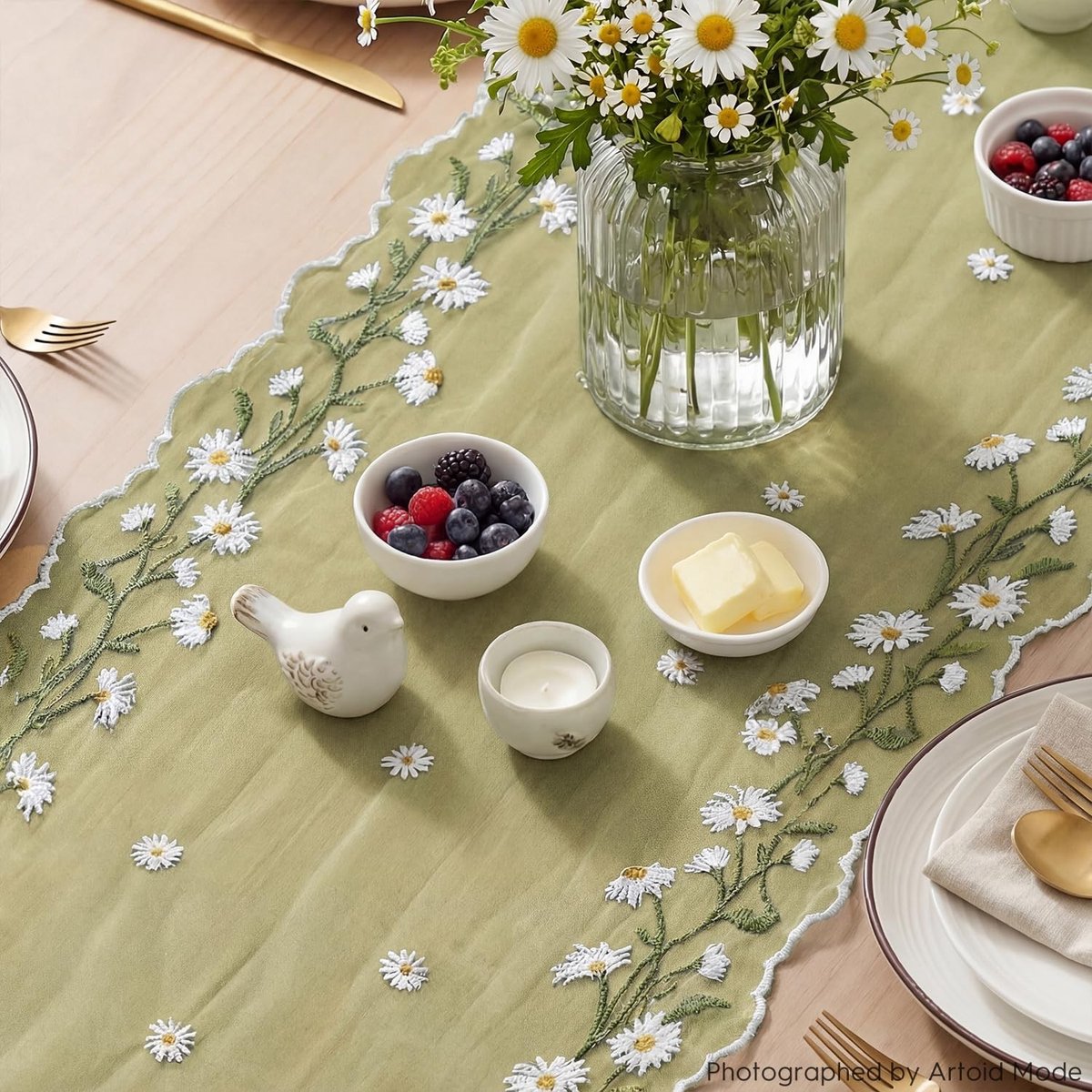 Dailygoods - Lente Tafelloper met Madeliefje en Bladeren 40 x 300 cm