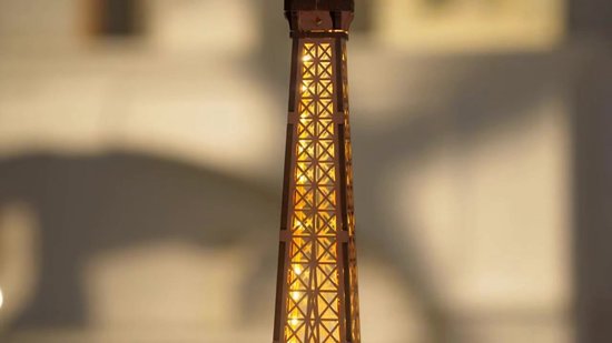 Puzzle 3D LED Maquette de Tour Eiffel en Bois - Architecture Maquette en Bois a Construire Puzzle 3D LED Maquette de Tour Eiffel en Bois - Architecture Maquette en Bois a Construire