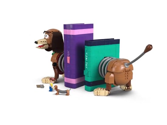 LEGO Disney et Pixar Toy Story Sergent Slinky Serre-livres Kit de construction pour adultes - 43301