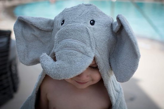 Kinderbadjas met capuchon - Olifant badstof - Na het badderen - Zachte capuchon - Leeftijd 2-8 jaar - Grijs — afbeelding 4
