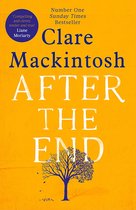 Boekomslag met de titel 'After the End' van Clare Mackintosh, met een silhouet van een boom met vallende bladeren op een oranje achtergrond.