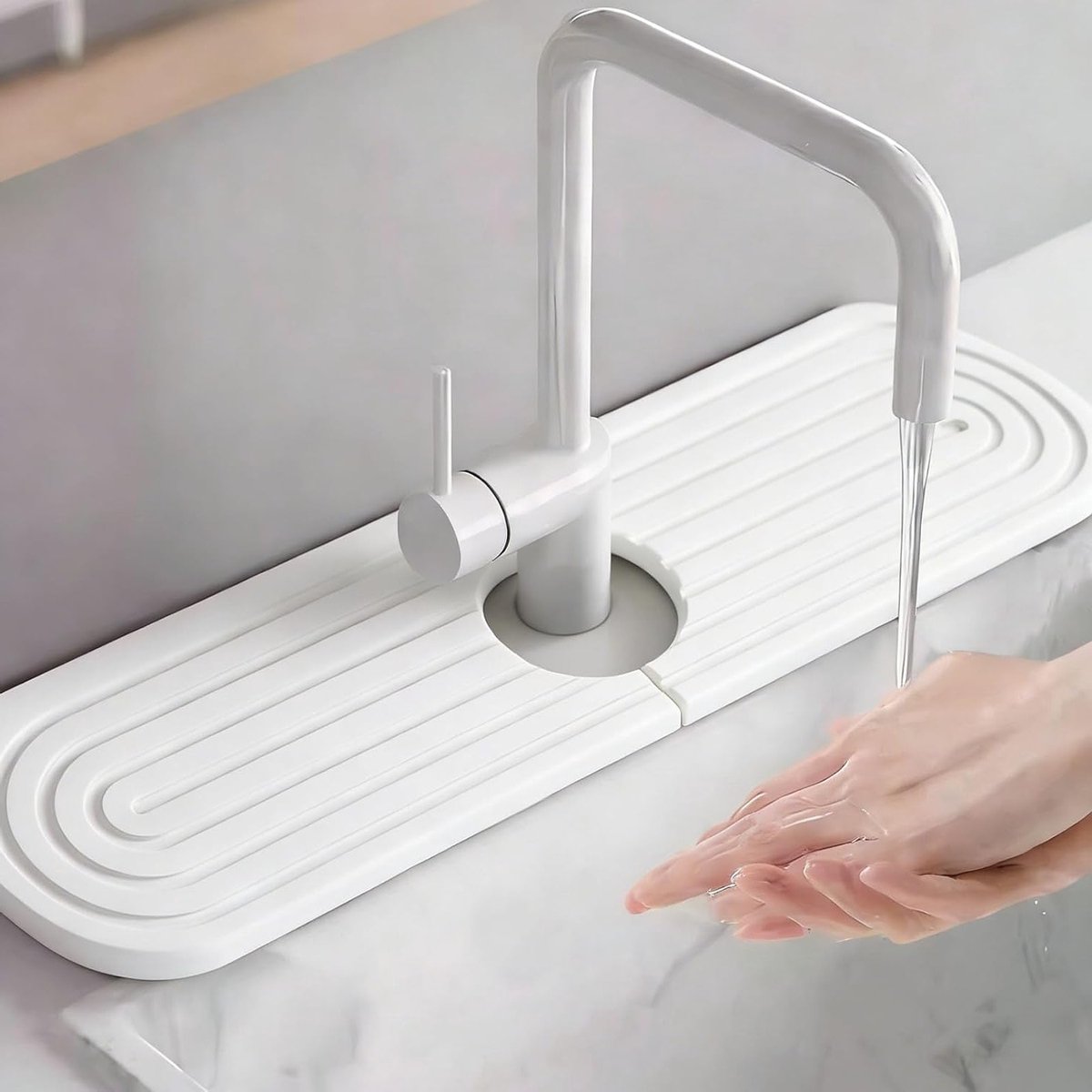 Drainer Mat voor de Keuken - Water Tap Splash Guard, Afvoer Mat, Wateropvangmat 40 x 10 cm