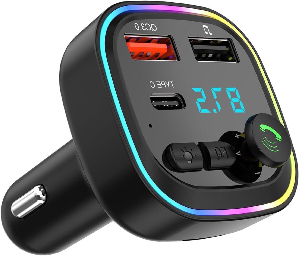 FM Zender Auto - Bluetooth Adapter - Muziek Streamen Auto - QC3.0 Snellaadpoort - 5 x 7.8 x 5 cm