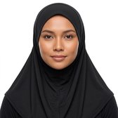 Close-up van een vrouw met een zwarte, nauwsluitende hijab.