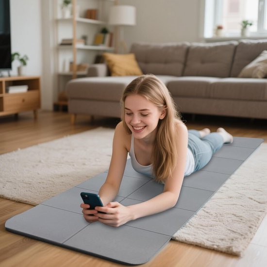 Opvouwbare Yogamat - Trainingsmat - Thuis trainen - Waterdicht TPE materiaal - 6 mm dik - Grijs — afbeelding 2