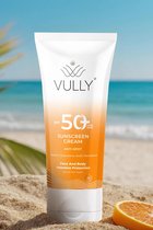 VULLY Sunscreen Cream - Anti-Spot Tinted Face and Body Protection - Zonnebrandcrème voor gezicht & lichaam SPF 50+ UVA/UVB - Verhelderende en Hydraterende Hoge Beschermingsfactor - Arbutine - Hyaluronzuur - Panthenol - Alle huidtypes - 50 ml