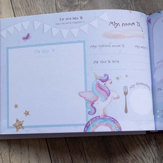 Writemoments - vriendenboekje unicorn - invullen, kleuren & tekenen - meisje