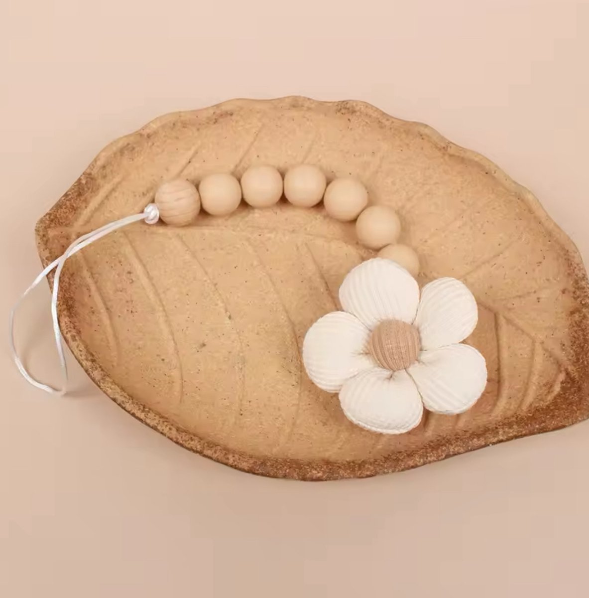 Speenkoord met bloem - baby - dreumes - peuter - teut - accessoires - benodigdheden - slapen - kinderen