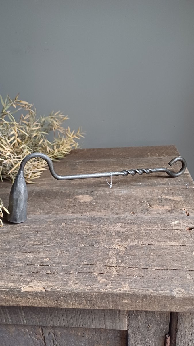 kaarsendover smeedijzer 33cm lang