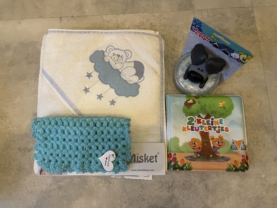 Coffret cadeau Maminobaby.nl pour garçons | gant de toilette au crochet | serviette à capuche | Figurine de bain Woezel & Pip | 2 petits livres de bain pour tout-petits | Douche de bébé | Cadeau de naissance