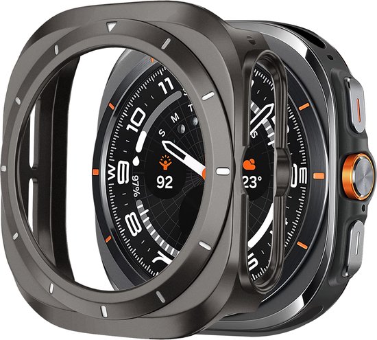 Bandz hard case hoesje met bezel - geschikt voor Samsung Galaxy Watch Ultra / Ultra 2025 - beschermhoes met wijzerplaat - Stevig plastic materiaal (titanium grijs/wit)